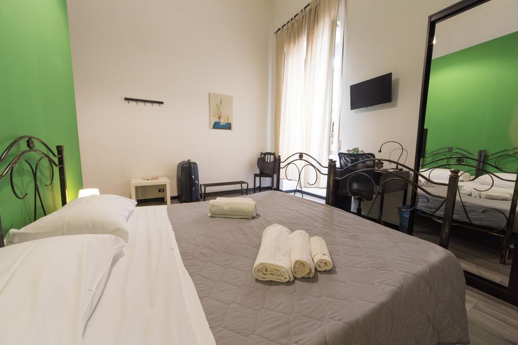 Tra L'Etna E Il Mare B&B カターニア エクステリア 写真