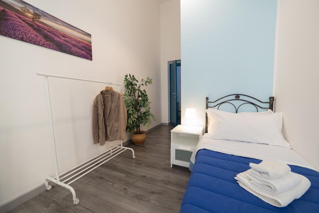 Tra L'Etna E Il Mare B&B カターニア エクステリア 写真