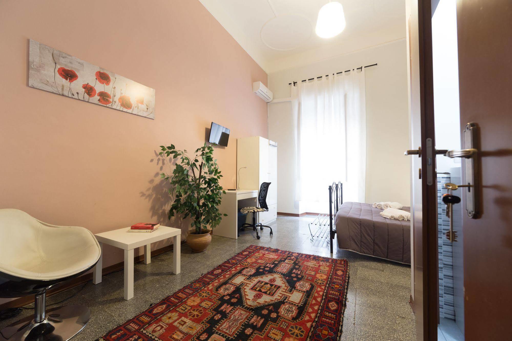 Tra L'Etna E Il Mare B&B カターニア エクステリア 写真
