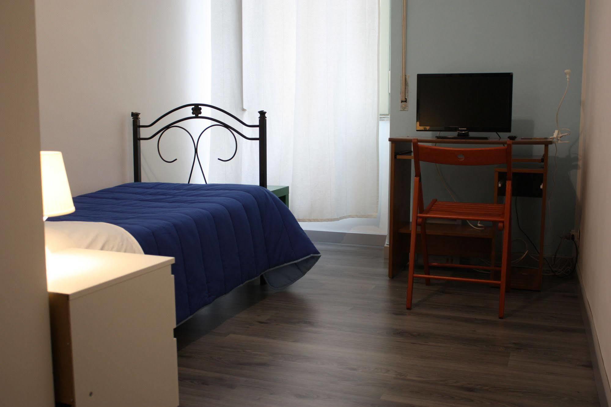 Tra L'Etna E Il Mare B&B カターニア エクステリア 写真