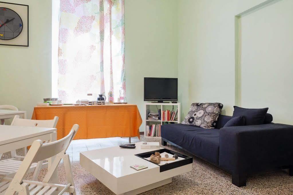 Tra L'Etna E Il Mare B&B カターニア エクステリア 写真